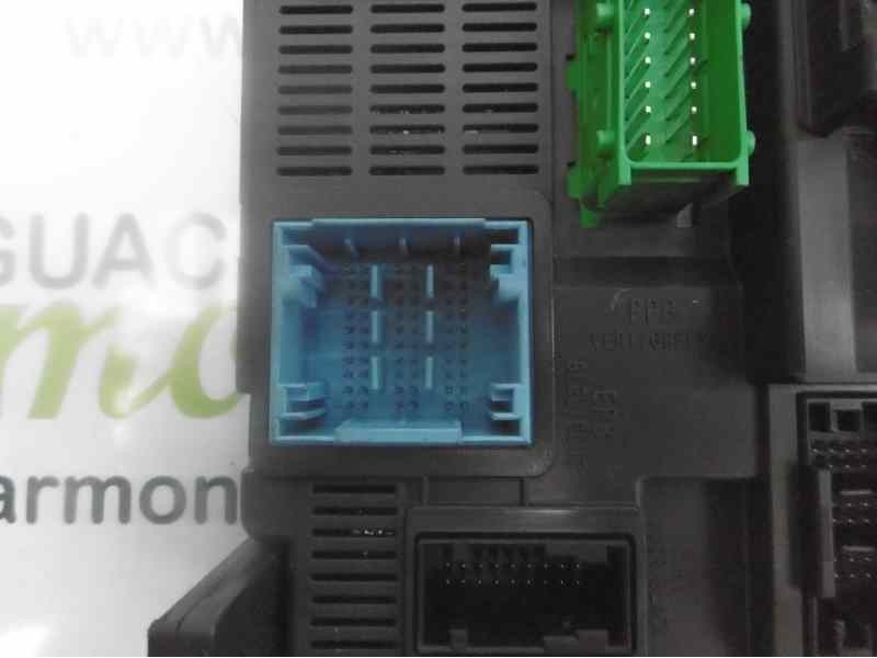 Recambio de caja reles / fusibles para peugeot 308 access referencia OEM IAM 9807054180  