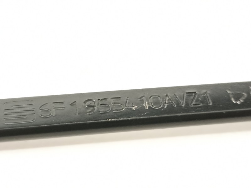 Recambio de brazo limpia delantero derecho para seat ibiza (kj1) style go referencia OEM IAM 6F1955410  