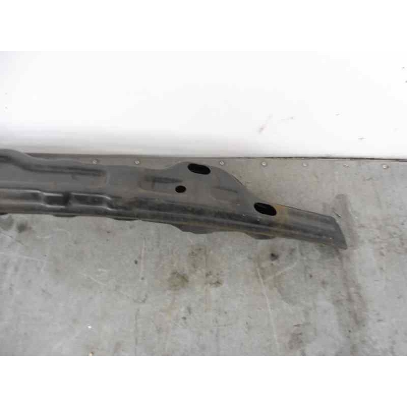 Recambio de refuerzo paragolpes delantero para hyundai santa fe (sm) 2.0 gls crdi 4x4 referencia OEM IAM   