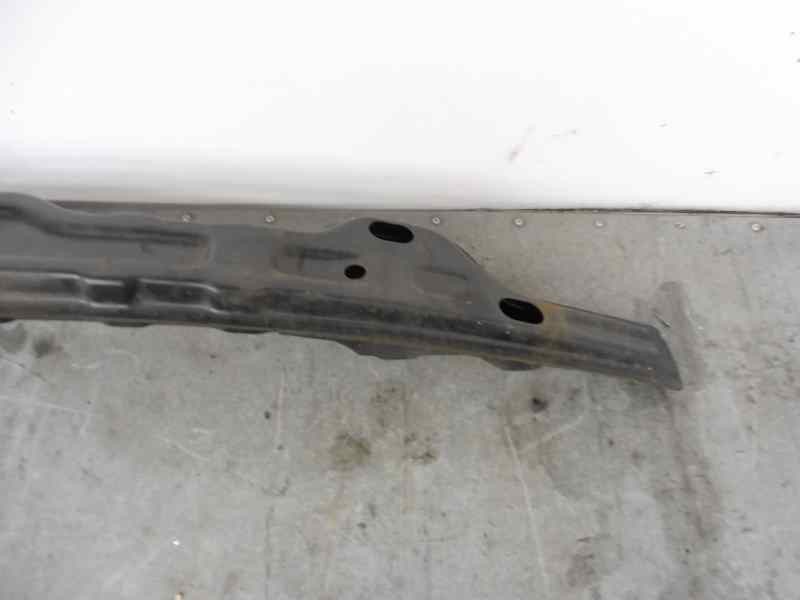 Recambio de refuerzo paragolpes delantero para hyundai santa fe (sm) 2.0 gls crdi 4x4 referencia OEM IAM   