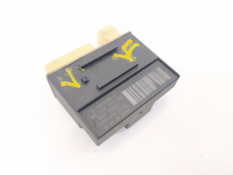 Recambio de caja precalentamiento para citroën c3 collection referencia OEM IAM 9652021180  