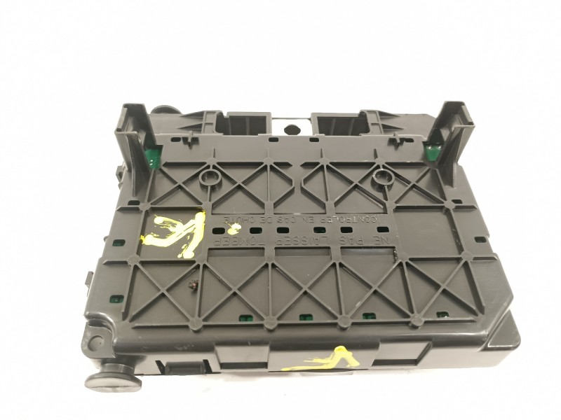 Recambio de caja reles / fusibles para peugeot 1007 dolce referencia OEM IAM 9650618480  