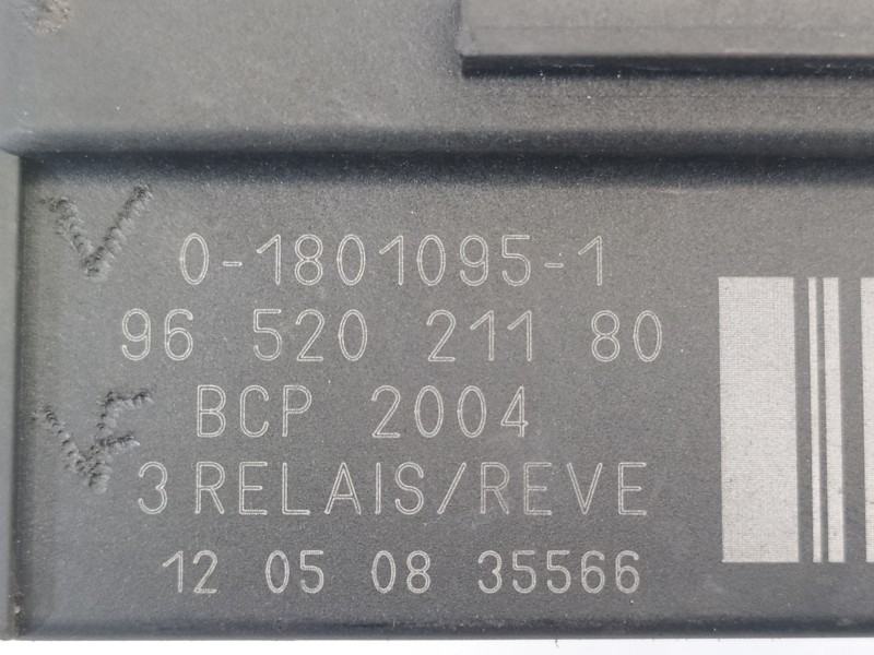 Recambio de caja precalentamiento para citroën c3 collection referencia OEM IAM 9652021180  