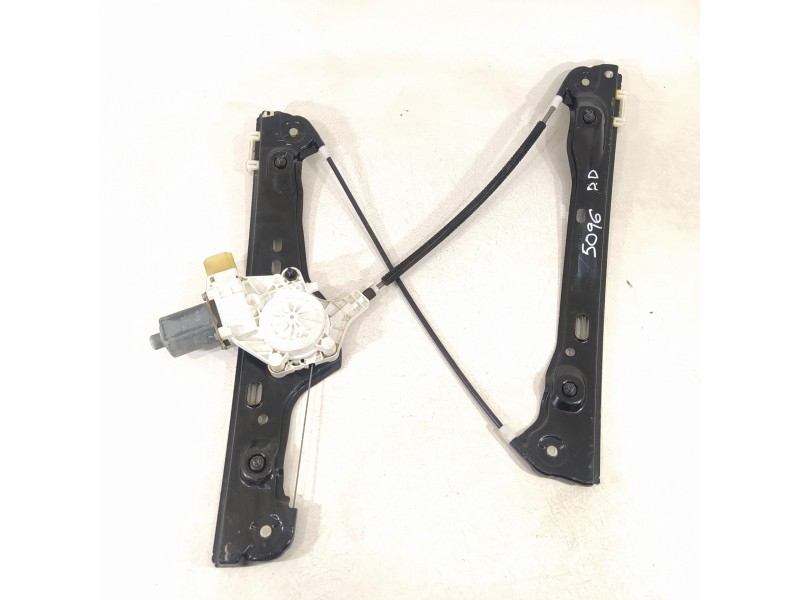 Recambio de elevalunas delantero derecho para bmw serie 3 berlina (e90) 320d referencia OEM IAM 7140588 6927028 0130822227