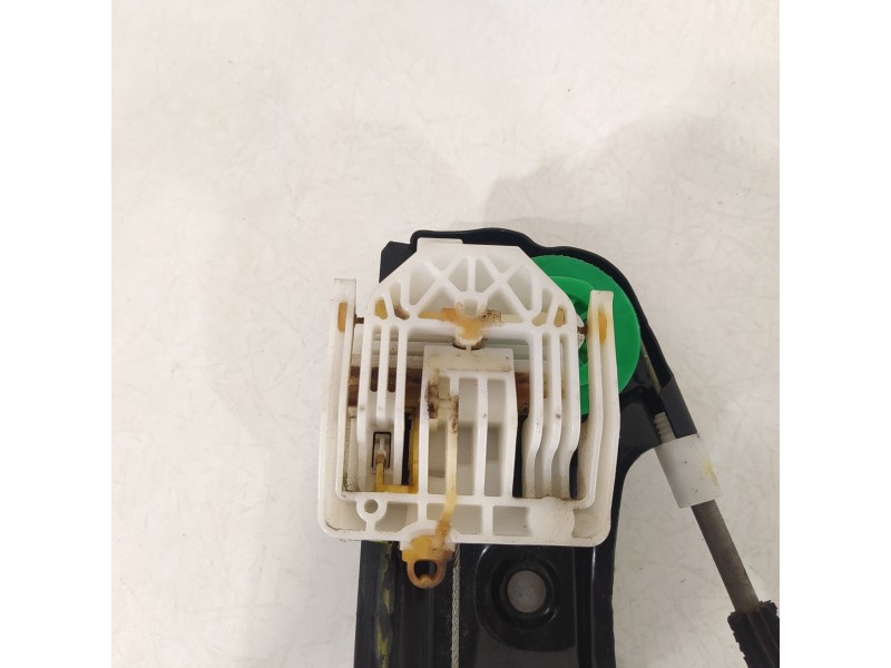 Recambio de elevalunas delantero derecho para bmw serie 3 berlina (e90) 320d referencia OEM IAM 7140588 6927028 0130822227