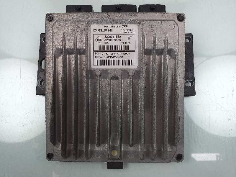 Recambio de centralita motor uce para renault clio iii expression referencia OEM IAM 8200911560 8200909666 