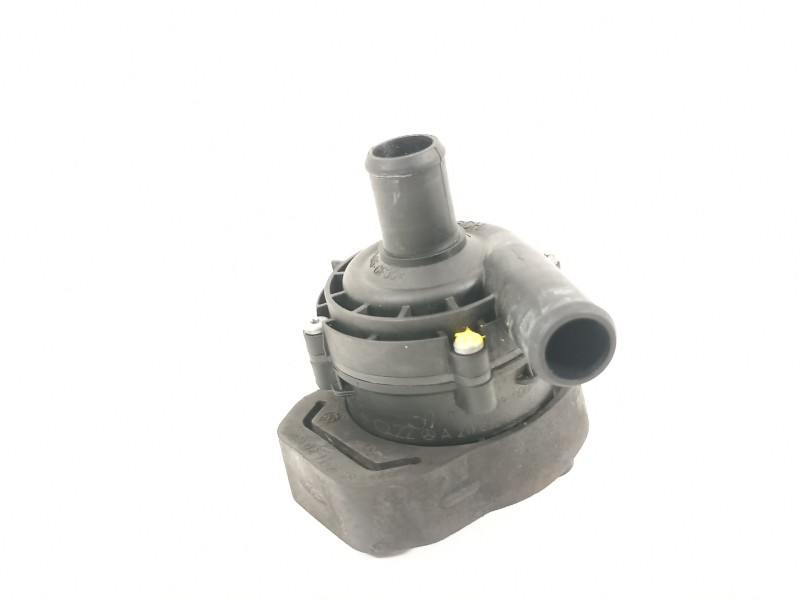 Recambio de bomba agua para mercedes-benz clase a (w176) a 200 cdi blueefficiency (176.001) referencia OEM IAM A2118350364  