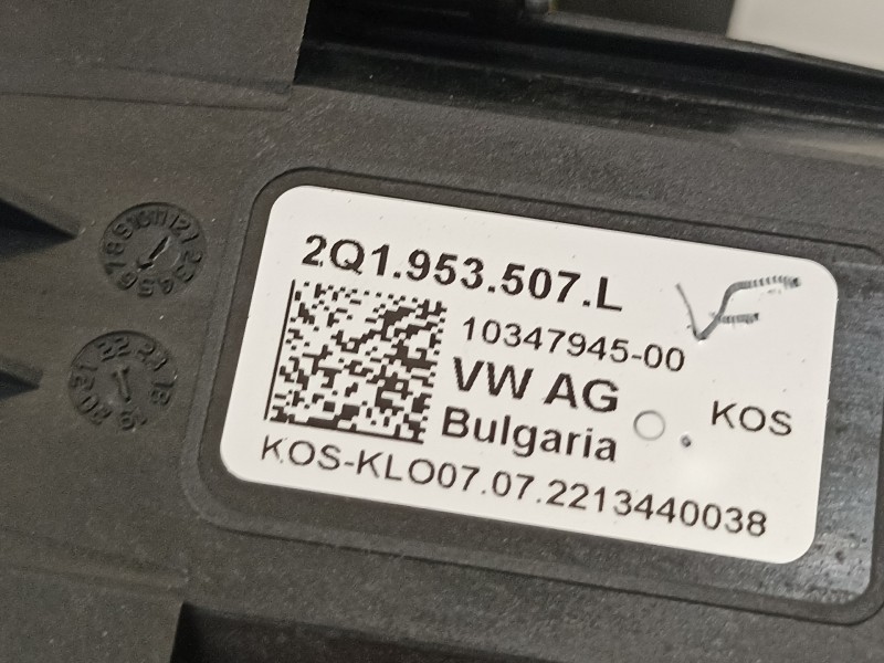 Recambio de mando intermitentes para seat ibiza (kj1) style go referencia OEM IAM 2Q1953507L  