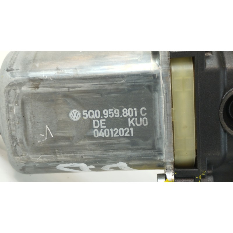 Recambio de motor elevalunas delantero derecho para audi a3 sportback (8y) gy referencia OEM IAM 5Q0959801C 0130822077 