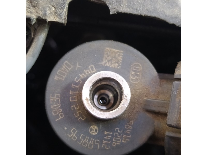 Recambio de inyector para peugeot 207 1.4 hdi referencia OEM IAM 0445110252  