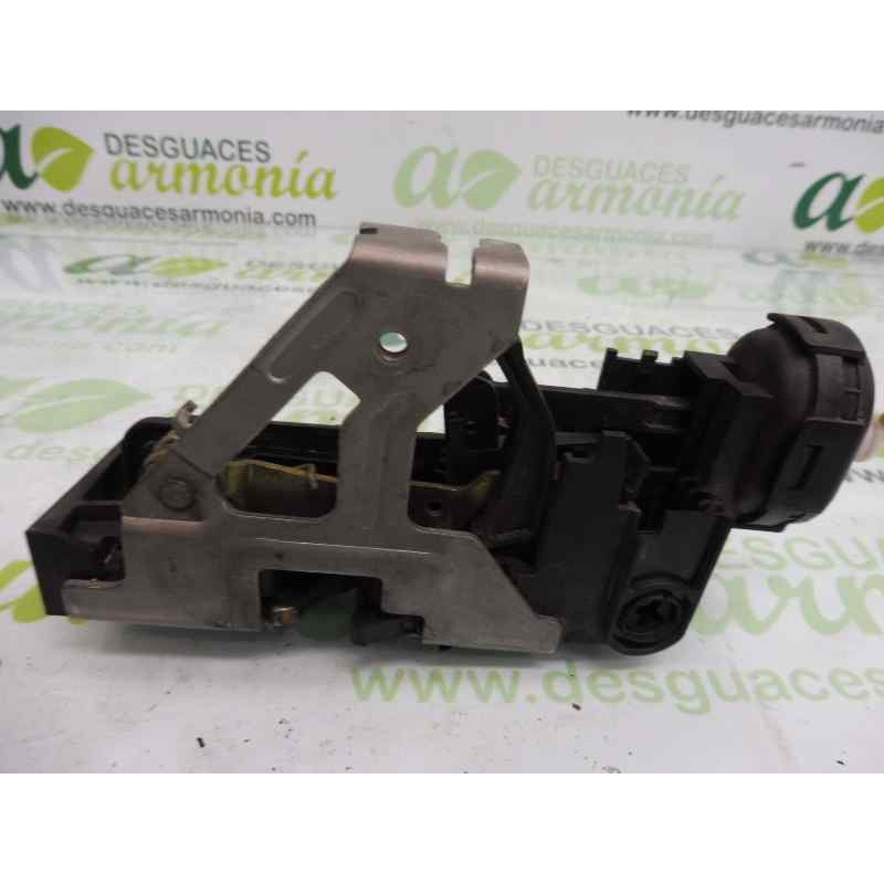 Recambio de cerradura puerta delantera izquierda para mercedes-benz clase a (w168) 1.6 cat referencia OEM IAM 1687201935  