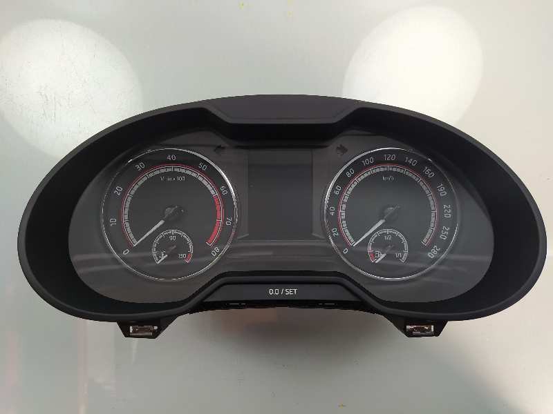 Recambio de cuadro instrumentos para skoda octavia lim. (5e3) rs referencia OEM IAM 5E0920756D  