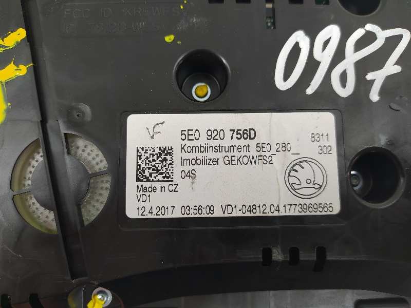 Recambio de cuadro instrumentos para skoda octavia lim. (5e3) rs referencia OEM IAM 5E0920756D  
