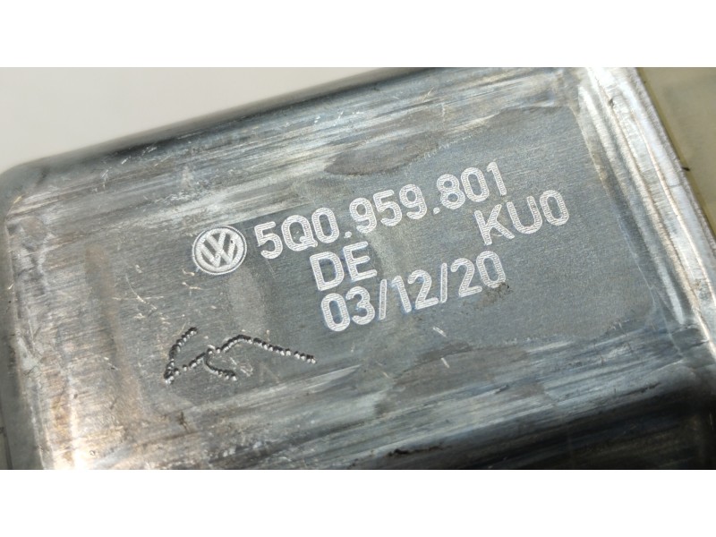 Recambio de elevalunas trasero izquierdo para audi a3 sportback (8y) gy referencia OEM IAM 8Y0839461 5Q0959801 0130822713