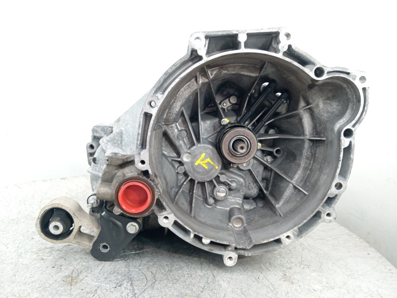 Recambio de caja cambios para ford fiesta (ccn) black edition referencia OEM IAM 8A6R7002JM T6TB1 