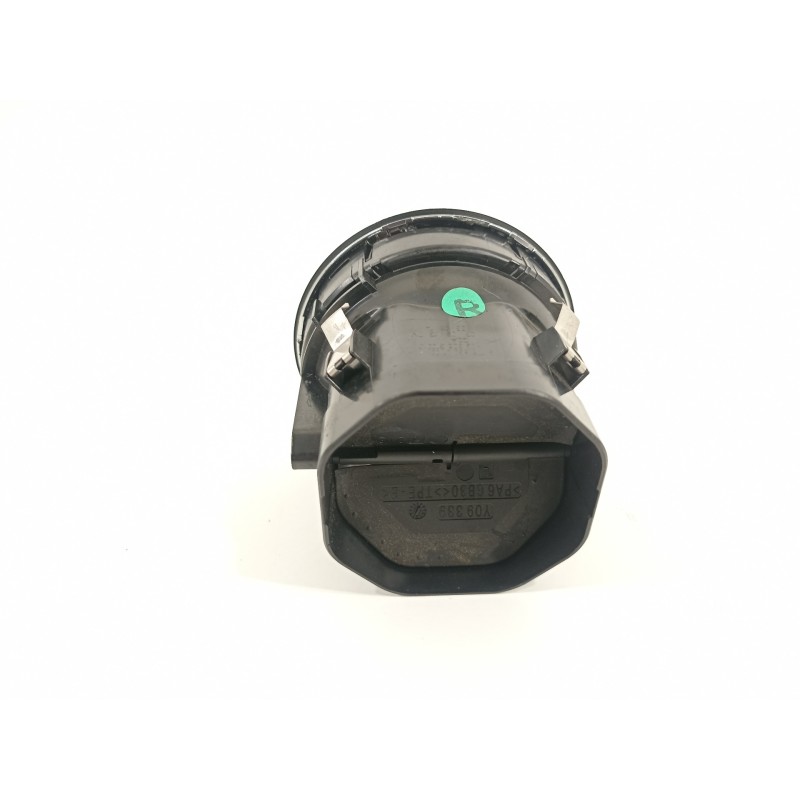 Recambio de rejilla aireadora para mercedes-benz clase a (w176) a 200 cdi blueefficiency (176.001) referencia OEM IAM A176830010