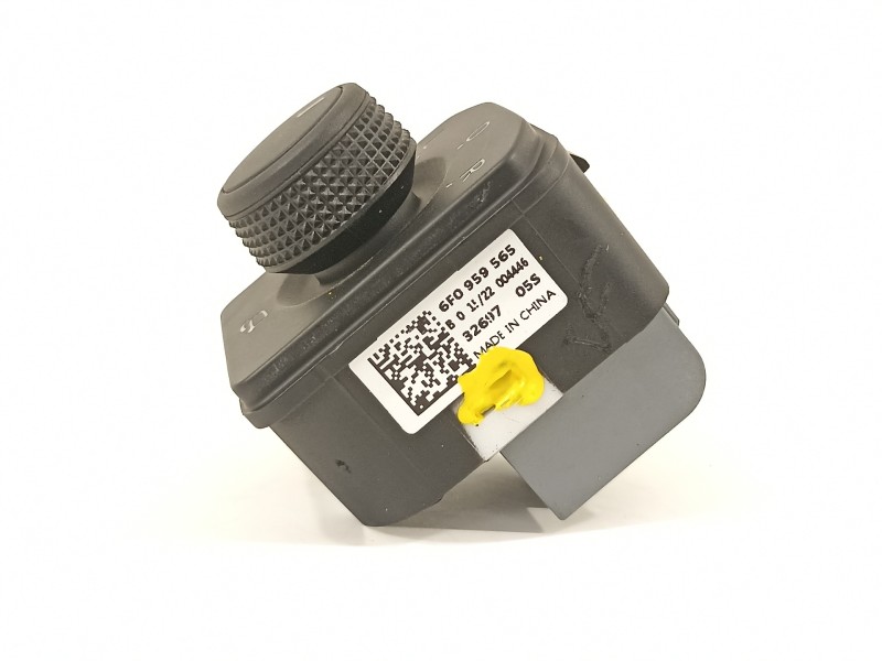 Recambio de mando retrovisor para seat ibiza (kj1) style go referencia OEM IAM 6F0959565  