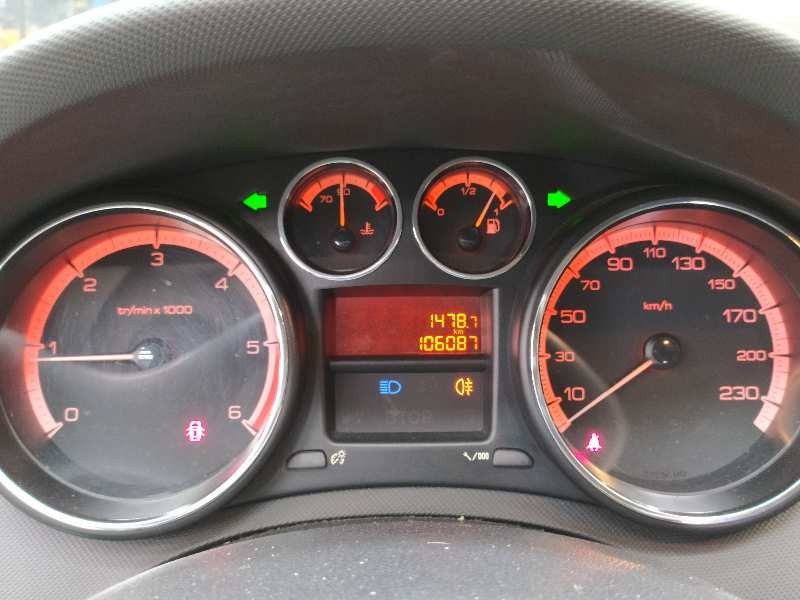 Recambio de cuadro instrumentos para peugeot 308 confort referencia OEM IAM 9665107480 503001550315 
