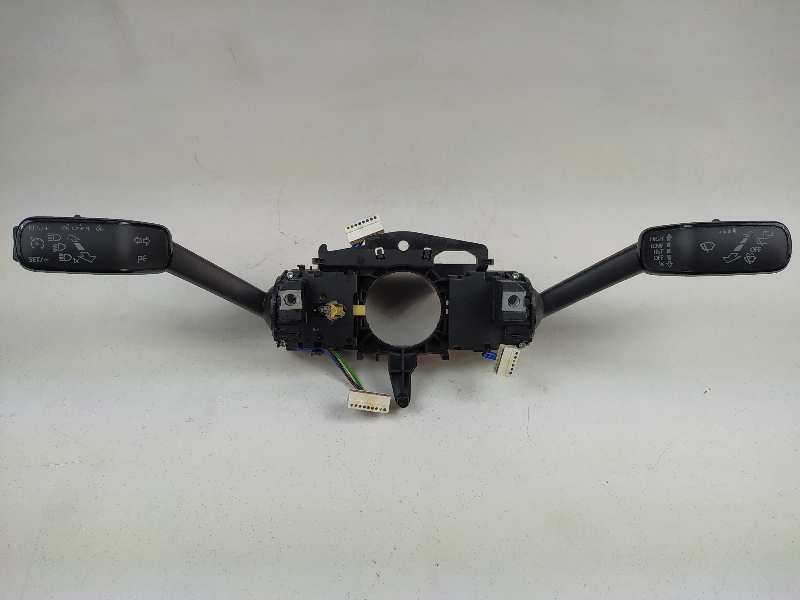 Recambio de mando intermitentes para skoda octavia lim. (5e3) rs referencia OEM IAM 5Q0953507GD  