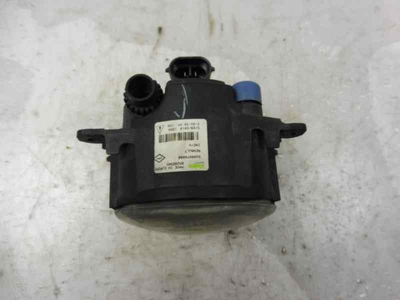 Recambio de faro antiniebla izquierdo para renault scenic iii family edition referencia OEM IAM 8200074008 89202503 