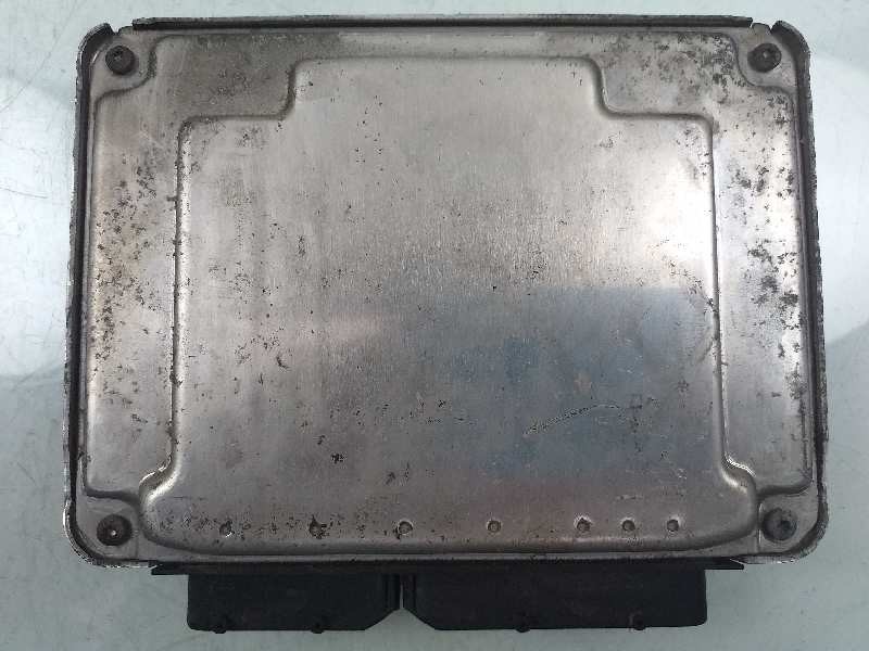 Recambio de centralita motor uce para seat ibiza (6l1) sport referencia OEM IAM 038906019DQ 0281010891 