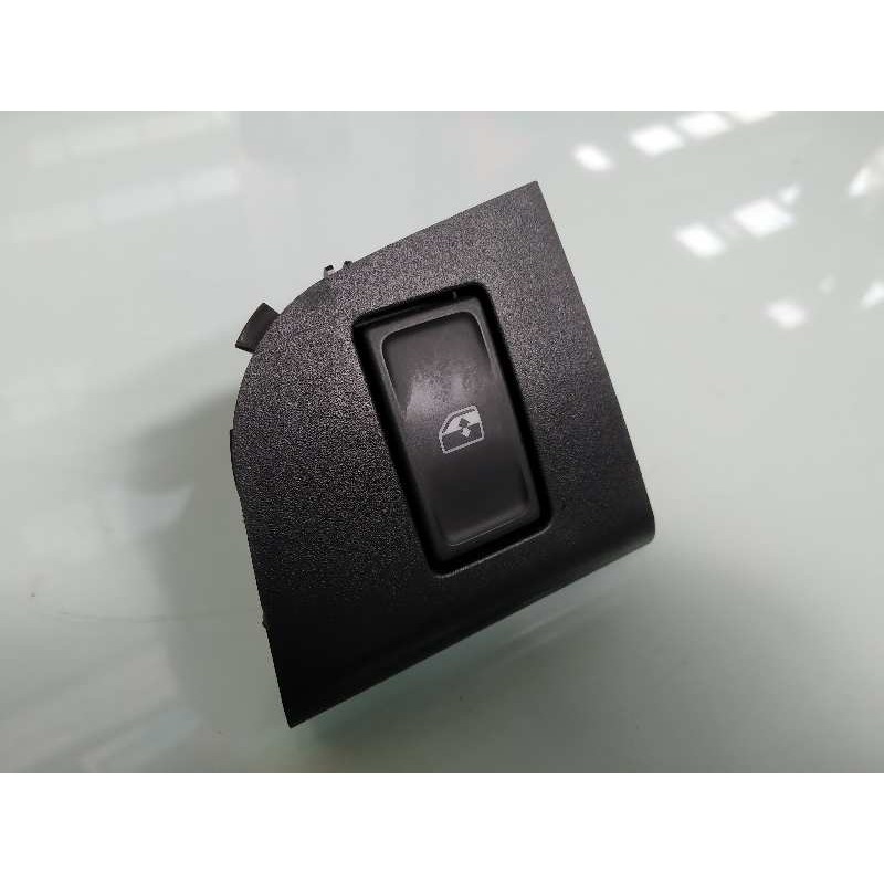 Recambio de mando elevalunas trasero derecho para skoda octavia lim. (5e3) rs referencia OEM IAM 5E0959855AWHS  