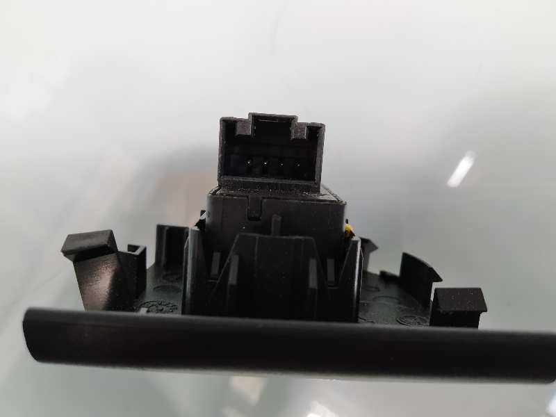 Recambio de mando elevalunas trasero derecho para skoda octavia lim. (5e3) rs referencia OEM IAM 5E0959855AWHS  