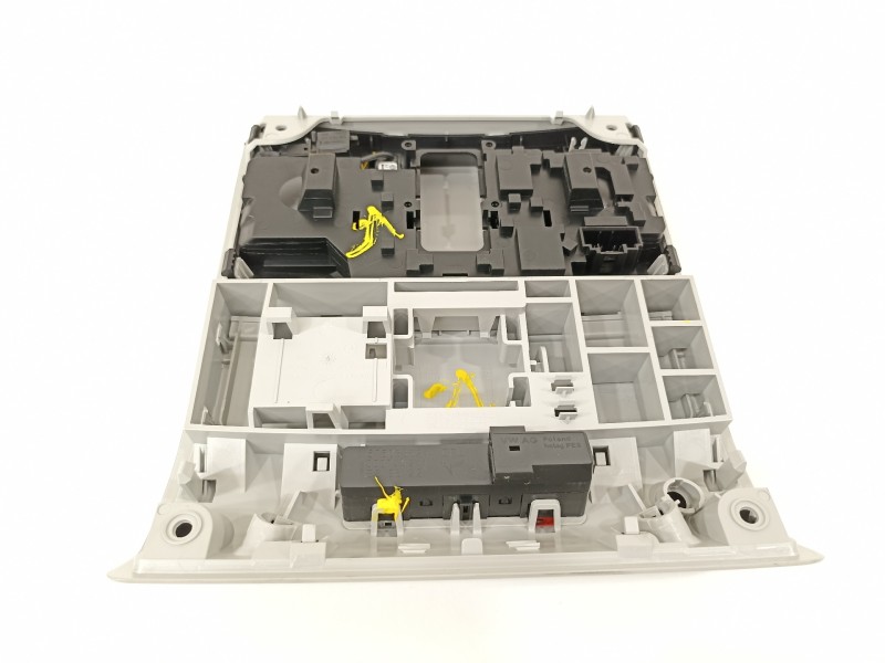 Recambio de luz interior para seat ibiza (kj1) style go referencia OEM IAM 2GA947105S  