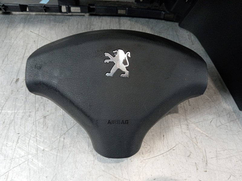 Recambio de kit airbag para peugeot 308 confort referencia OEM IAM 9681466680 96810154ZD 9665100080
