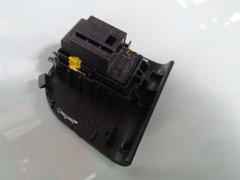 Recambio de mando elevalunas trasero izquierdo para skoda octavia lim. (5e3) rs referencia OEM IAM 5E0959855AWHS  