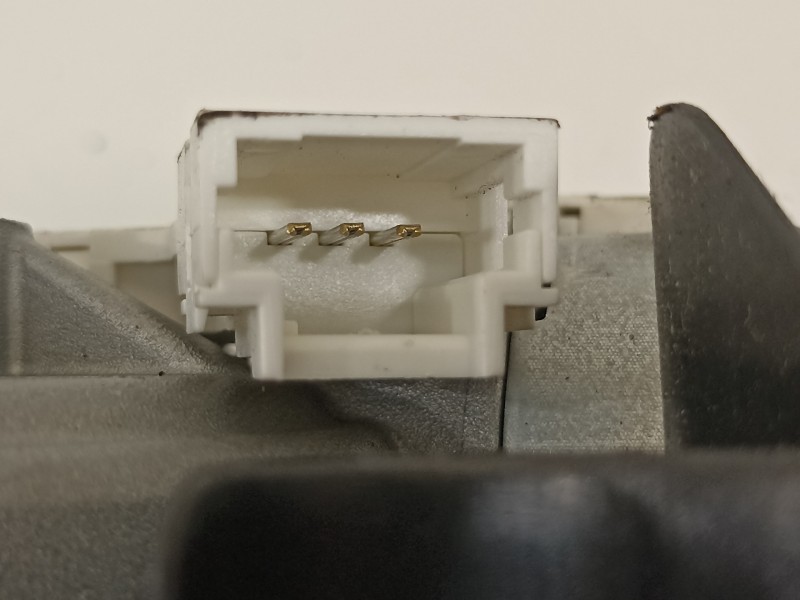 Recambio de motor limpia trasero para peugeot 308 confort referencia OEM IAM 9680477480  