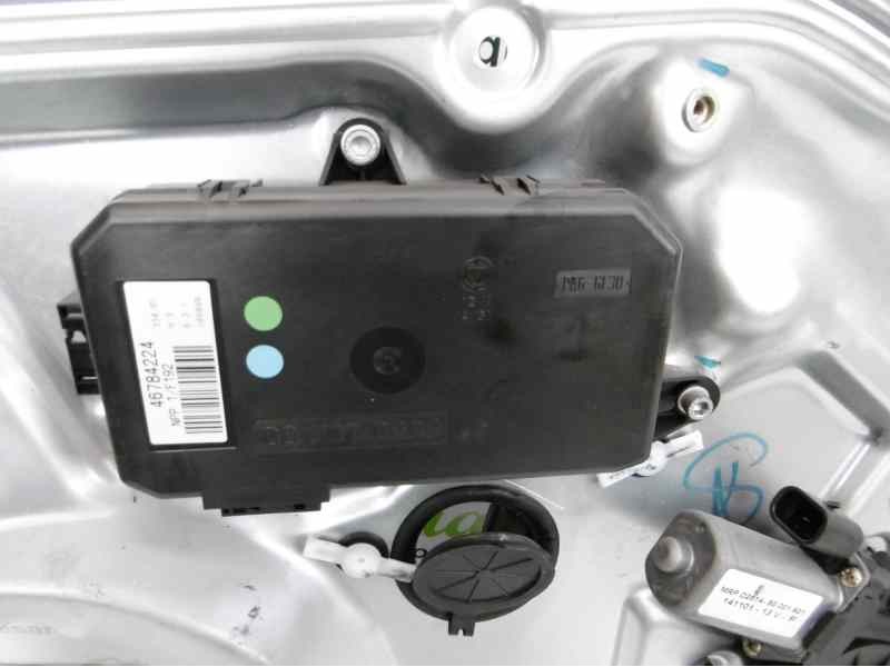 Recambio de elevalunas delantero derecho para fiat stilo (192) 1.6 16v active referencia OEM IAM 0046831652 46784224 50001601