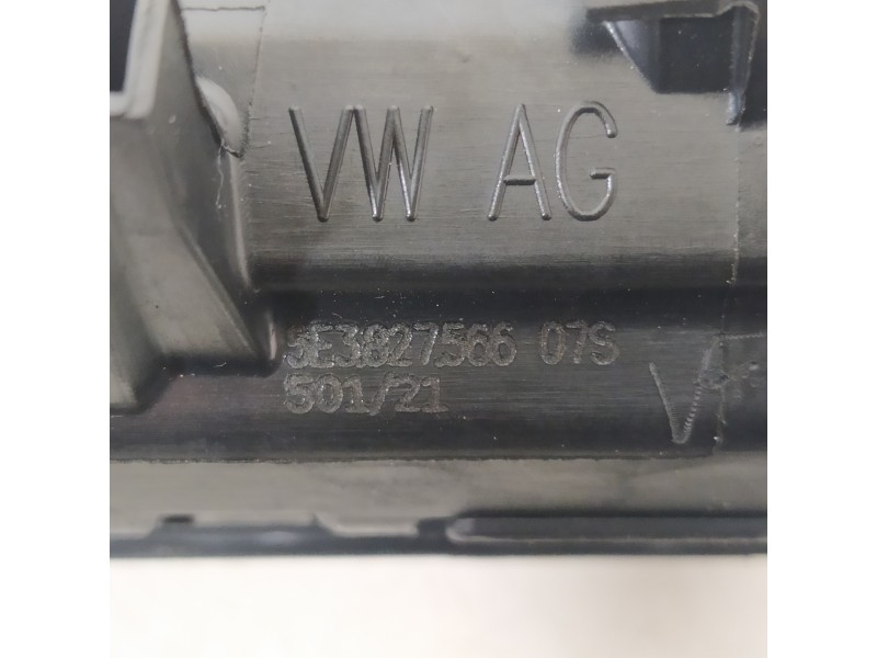 Recambio de maneta exterior porton para audi a3 sportback (8y) gy referencia OEM IAM 5E382756607  