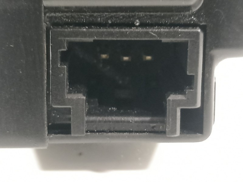 Recambio de cerradura maletero / porton para peugeot 308 confort referencia OEM IAM 9660403880 8719G7 