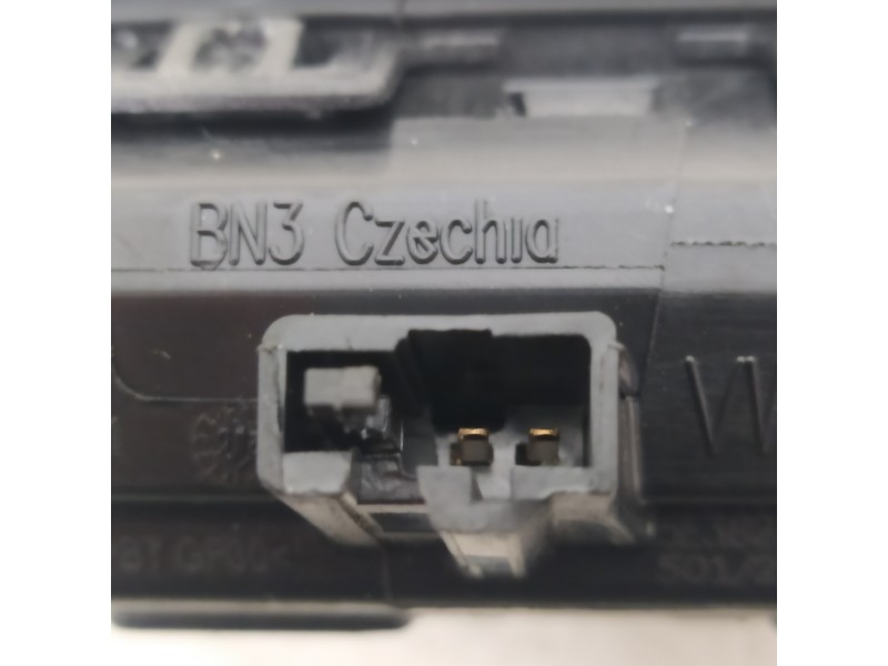 Recambio de maneta exterior porton para audi a3 sportback (8y) gy referencia OEM IAM 5E382756607  