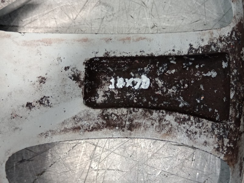 Recambio de llanta para mazda 3 lim. () center-line referencia OEM IAM 9965227080  