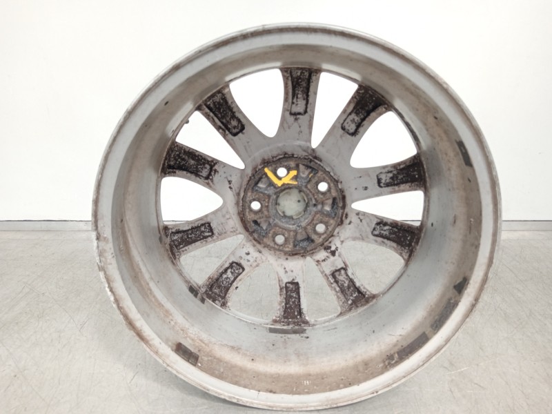 Recambio de llanta para mazda 3 lim. () center-line referencia OEM IAM 9965227080  