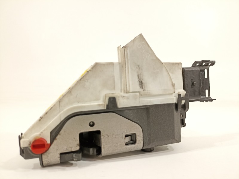 Recambio de cerradura puerta trasera izquierda para peugeot 308 confort referencia OEM IAM 9800617380 567163 