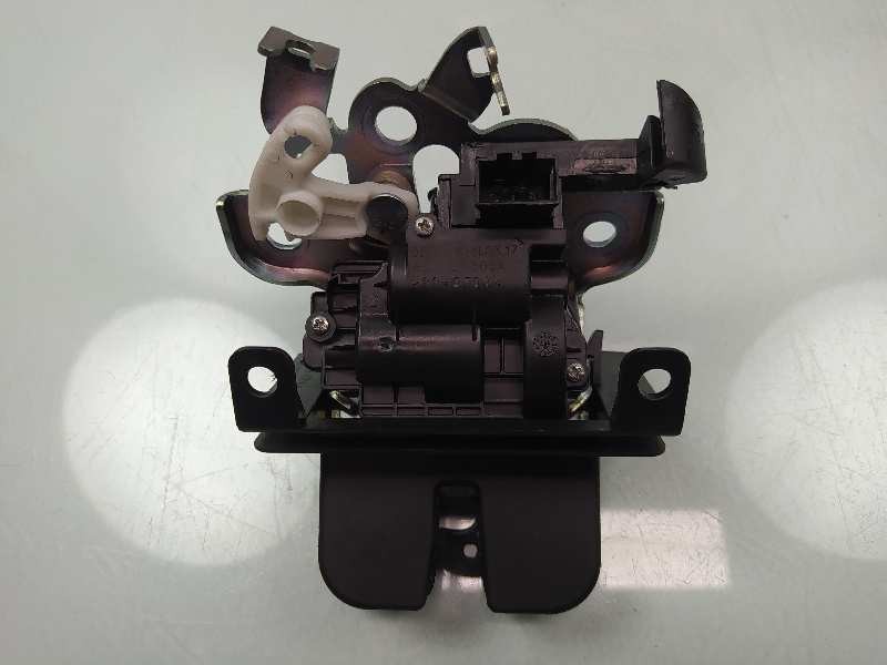 Recambio de cerradura maletero / porton para skoda octavia lim. (5e3) rs referencia OEM IAM 8R0827505A  