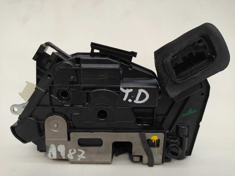 Recambio de cerradura puerta trasera derecha para skoda octavia lim. (5e3) rs referencia OEM IAM 5E0839016C  