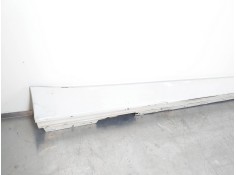 Recambio de faldon lateral para bmw serie 3 touring (f31) 2.0 16v diesel referencia OEM IAM 51777256912 15857711  2