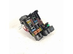 Recambio de caja reles / fusibles para audi a3 sportback (8y) gy referencia OEM IAM 5WA937615  