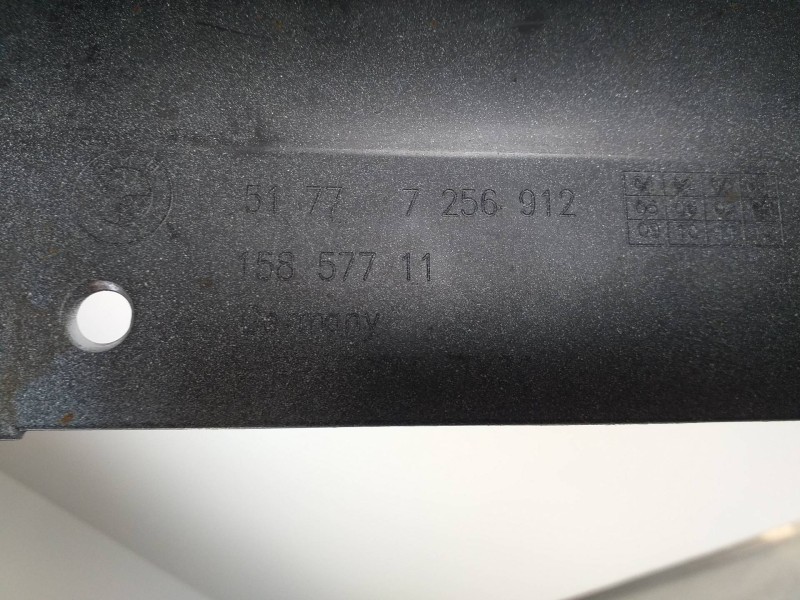 Recambio de faldon lateral para bmw serie 3 touring (f31) 2.0 16v diesel referencia OEM IAM 51777256912 15857711 