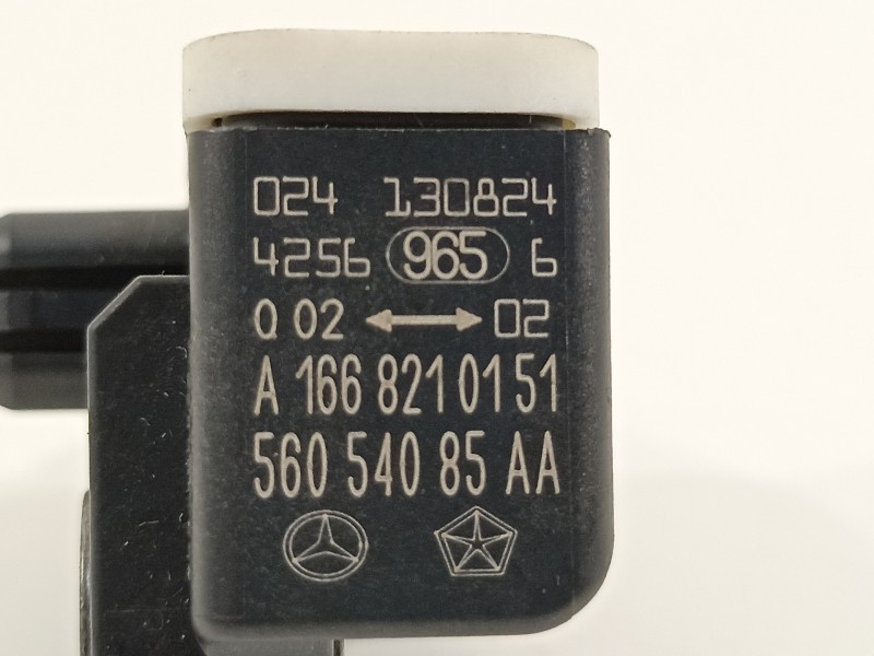 Recambio de sensor para mercedes-benz clase a (w176) a 200 cdi blueefficiency (176.001) referencia OEM IAM A1668210151 56054085A