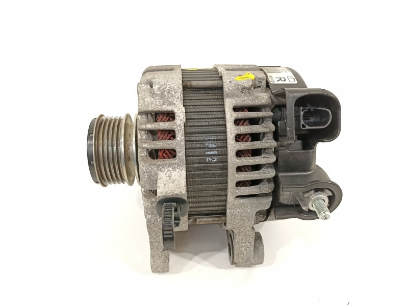 Recambio de alternador para kia carens ( ) basic referencia OEM IAM 373002A900  