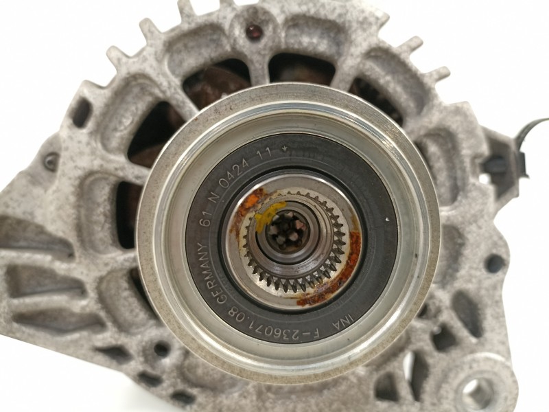 Recambio de alternador para kia carens ( ) basic referencia OEM IAM 373002A900  