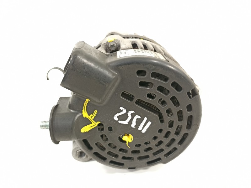 Recambio de alternador para kia carens ( ) basic referencia OEM IAM 373002A900  