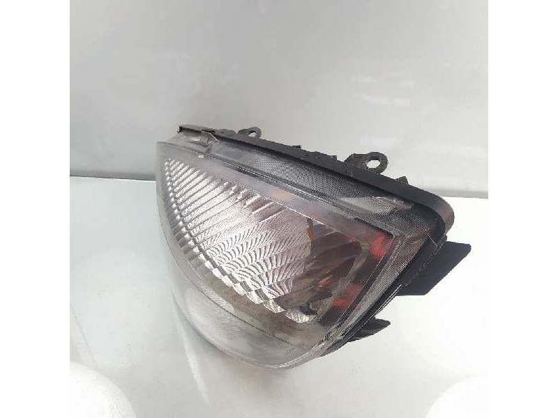 Recambio de faro izquierdo para renault scenic ii confort expression referencia OEM IAM 15810300LI  