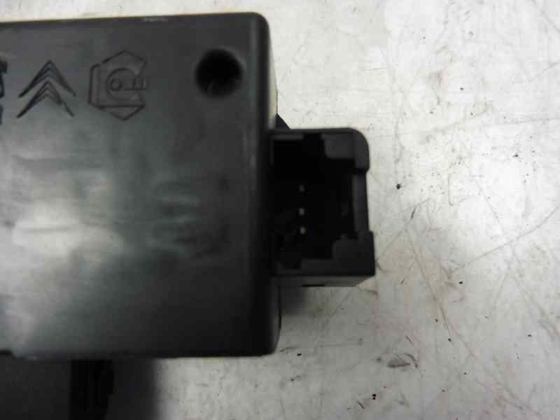 Recambio de cerradura maletero / porton para peugeot 307 cc (s2) básico referencia OEM IAM 9657614680  