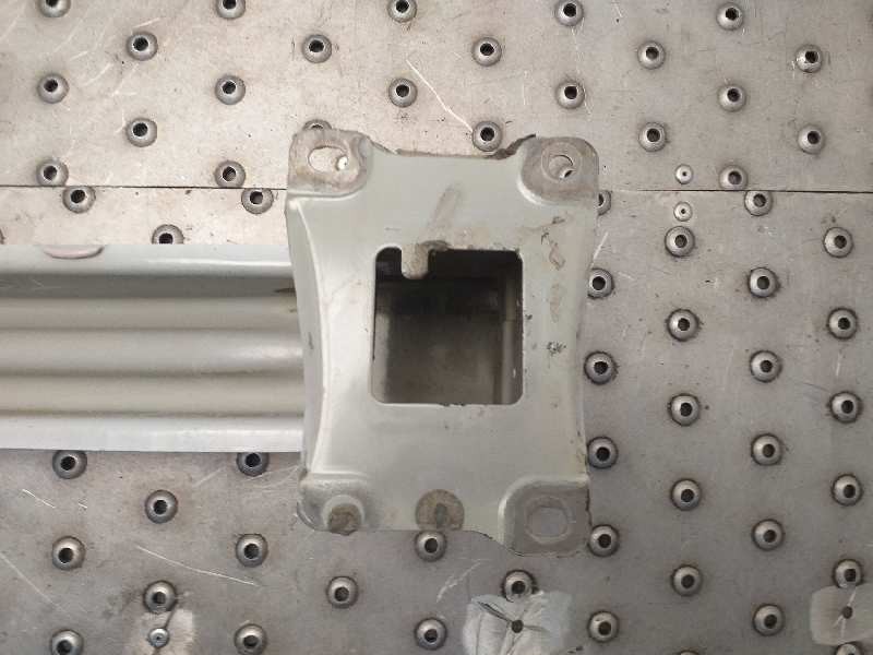 Recambio de refuerzo paragolpes trasero para skoda octavia lim. (5e3) rs referencia OEM IAM 5E5807305B  